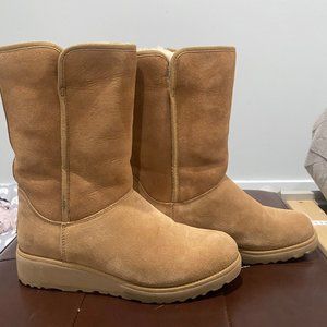 Ugg Amie- 1013428 Size 8 Womens - Chestnut